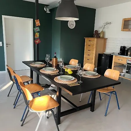 Ruhige Mit 2 Schlafzimmern Auf 80qm Kurnach
